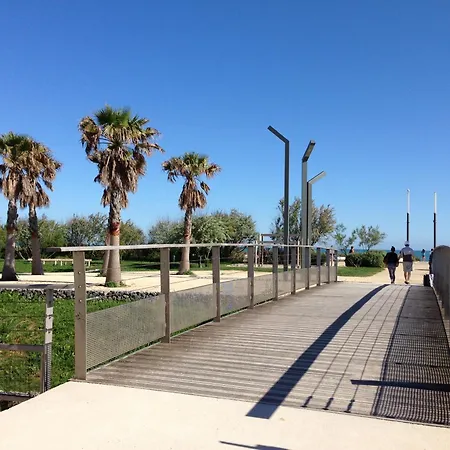 Confortable 2 Pieces A Avec Parking, Proche - Fr-1-338-11